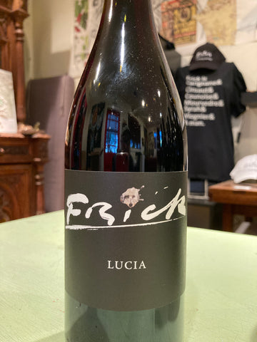 lucia bottle